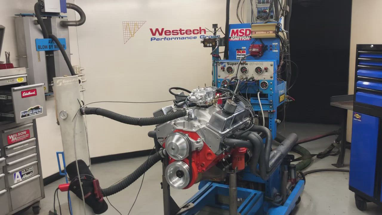 We head to Westech to check out a budget-friendly 383 small-block Chevy with a shot of nitrous.