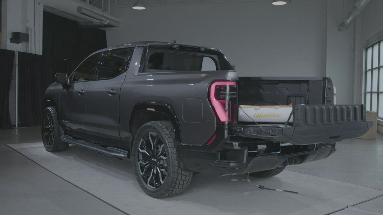 2025 GMC Yukon Denali Prices, Reviews, and Photos - MotorTrend